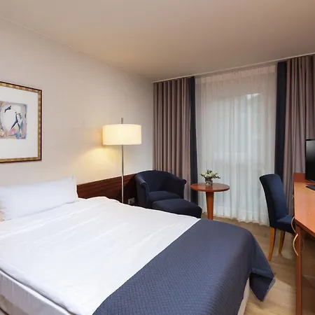 Готель Maritim 4*